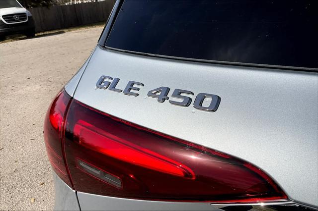 new 2025 Mercedes-Benz GLE 450 car, priced at $79,435