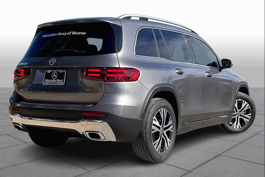 used 2025 Mercedes-Benz GLB 250 car, priced at $40,282