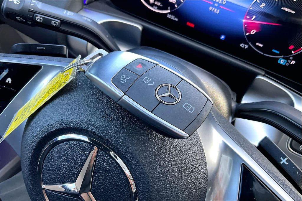 used 2025 Mercedes-Benz GLB 250 car, priced at $40,282