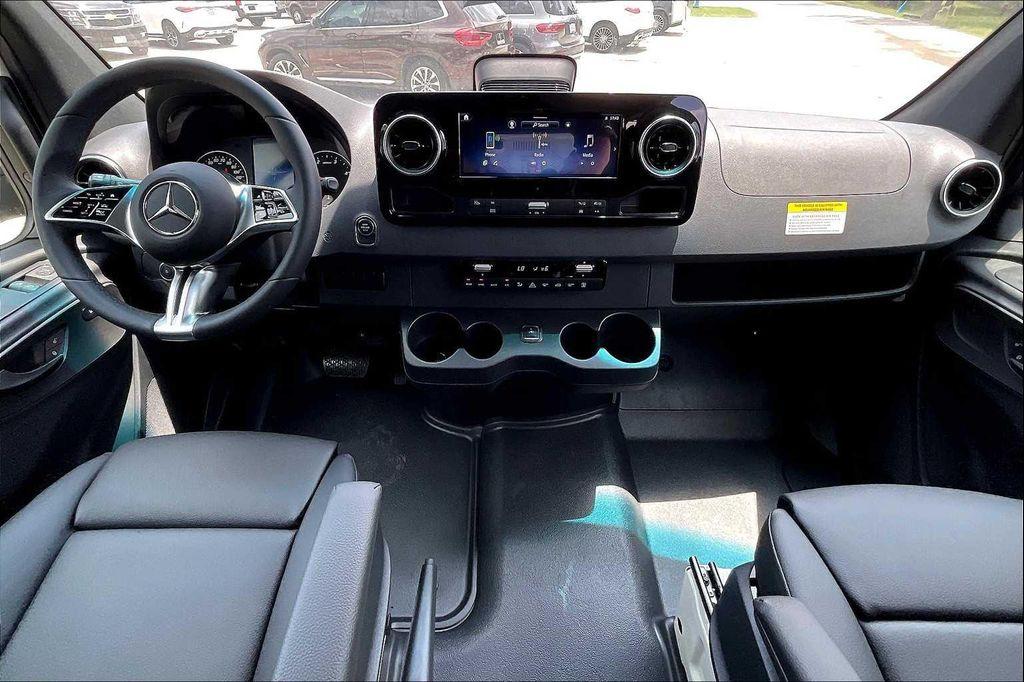 new 2025 Mercedes-Benz Sprinter 2500 car, priced at $79,558