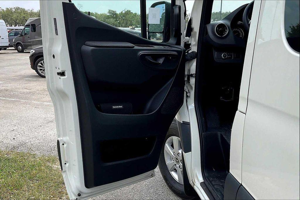 new 2025 Mercedes-Benz Sprinter 2500 car, priced at $79,558