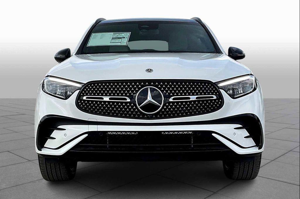new 2025 Mercedes-Benz GLC 350e car, priced at $70,510