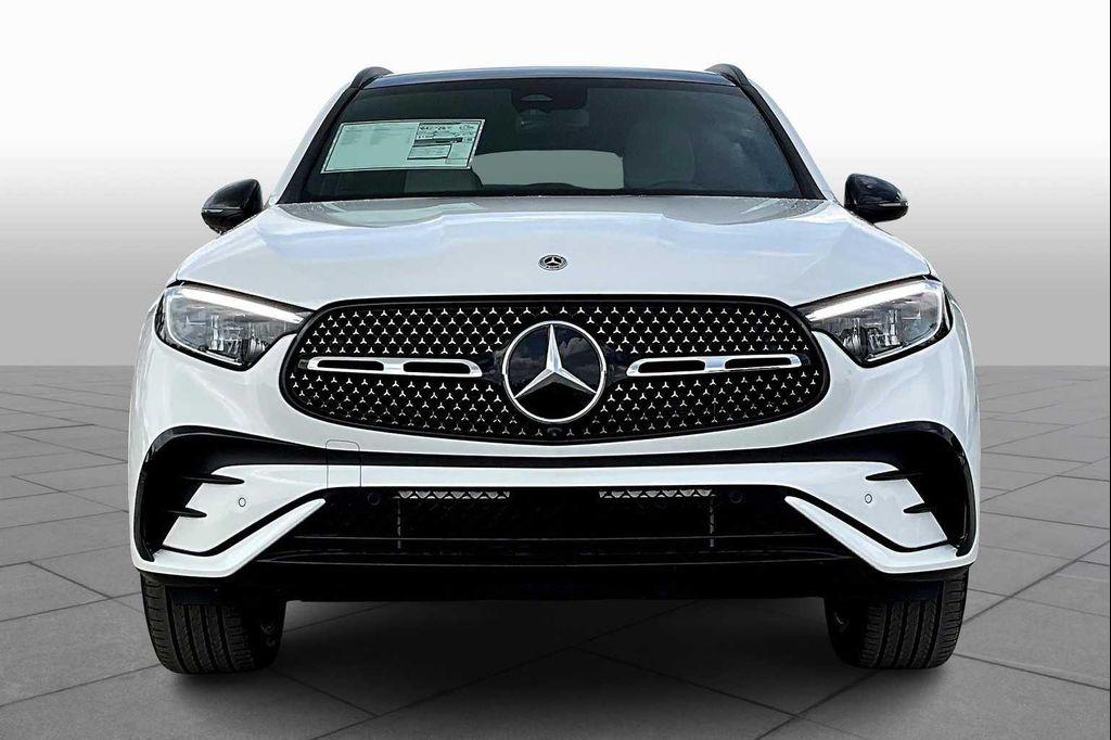 new 2025 Mercedes-Benz GLC 350e car, priced at $70,510