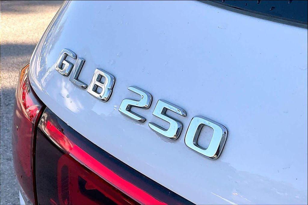 used 2023 Mercedes-Benz GLB 250 car, priced at $33,444
