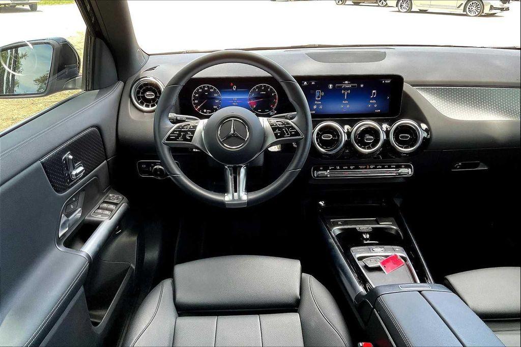 used 2025 Mercedes-Benz GLA 250 car, priced at $36,951