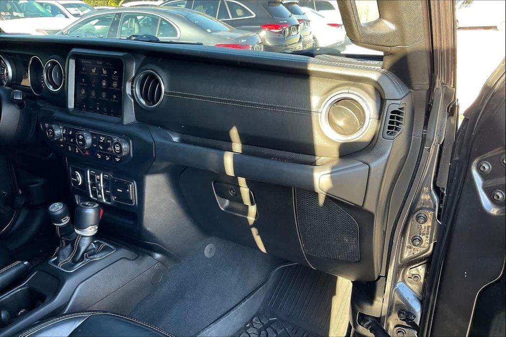 used 2018 Jeep Wrangler Unlimited car, priced at $24,204