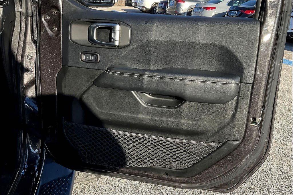 used 2018 Jeep Wrangler Unlimited car, priced at $24,204