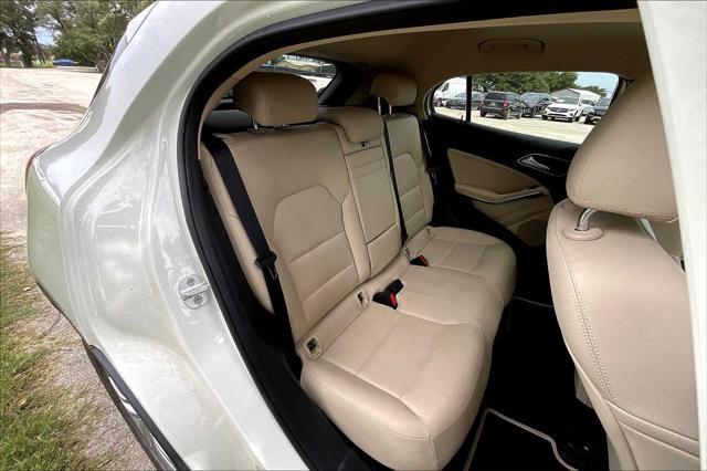 used 2018 Mercedes-Benz GLA 250 car, priced at $19,162
