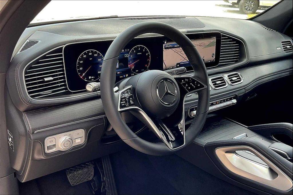 new 2025 Mercedes-Benz GLE 350 car, priced at $76,070