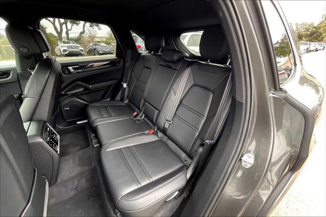 used 2021 Porsche Cayenne car, priced at $53,888