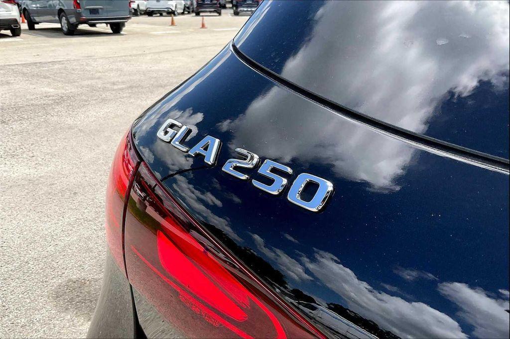 used 2025 Mercedes-Benz GLA 250 car, priced at $35,114