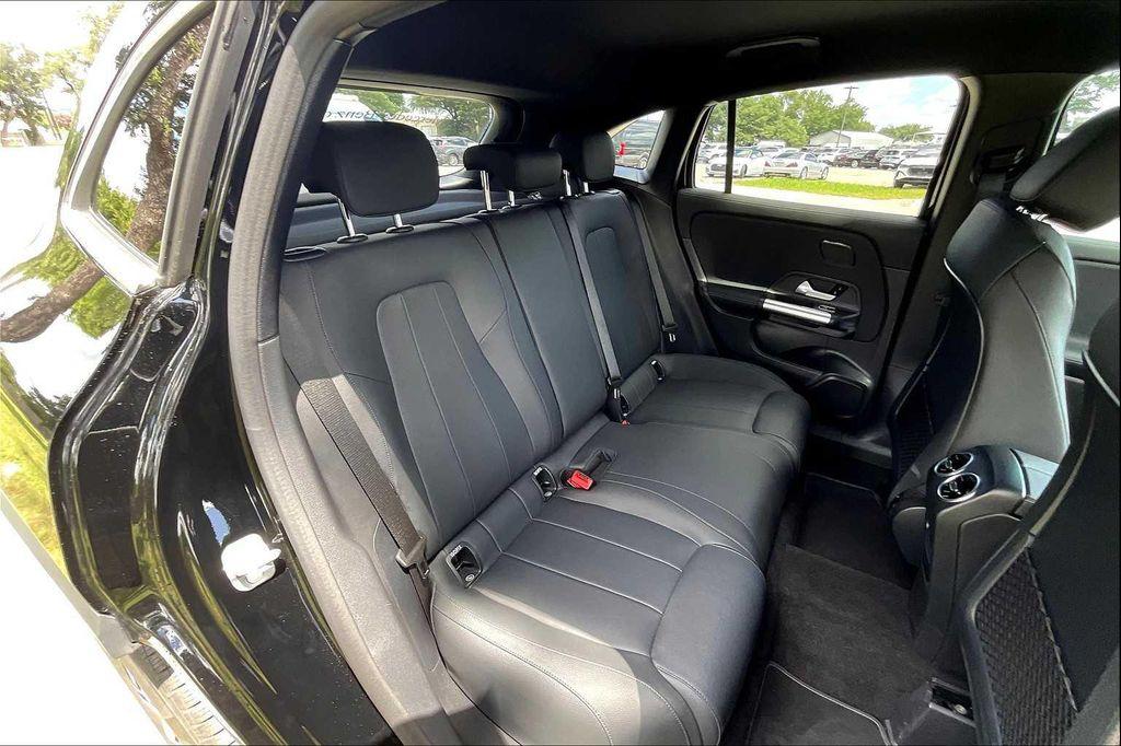 used 2025 Mercedes-Benz GLA 250 car, priced at $35,114