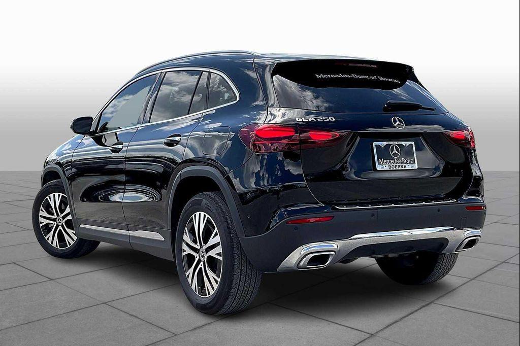 used 2025 Mercedes-Benz GLA 250 car, priced at $35,114