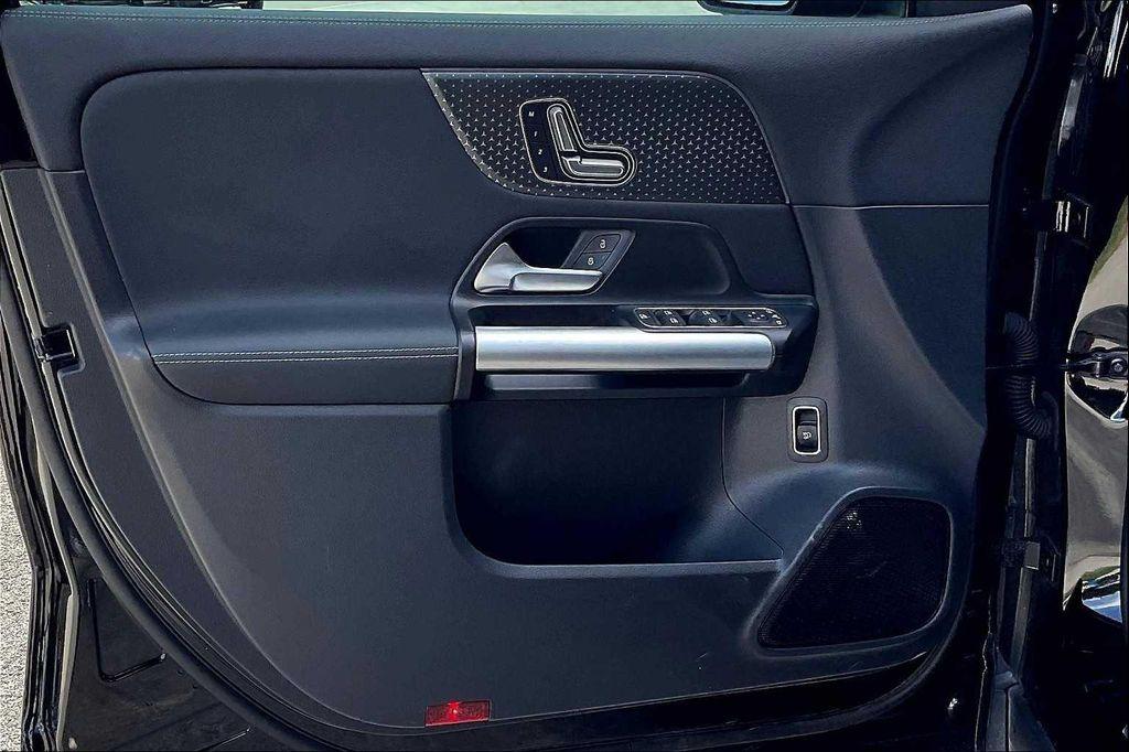 used 2025 Mercedes-Benz GLA 250 car, priced at $35,114