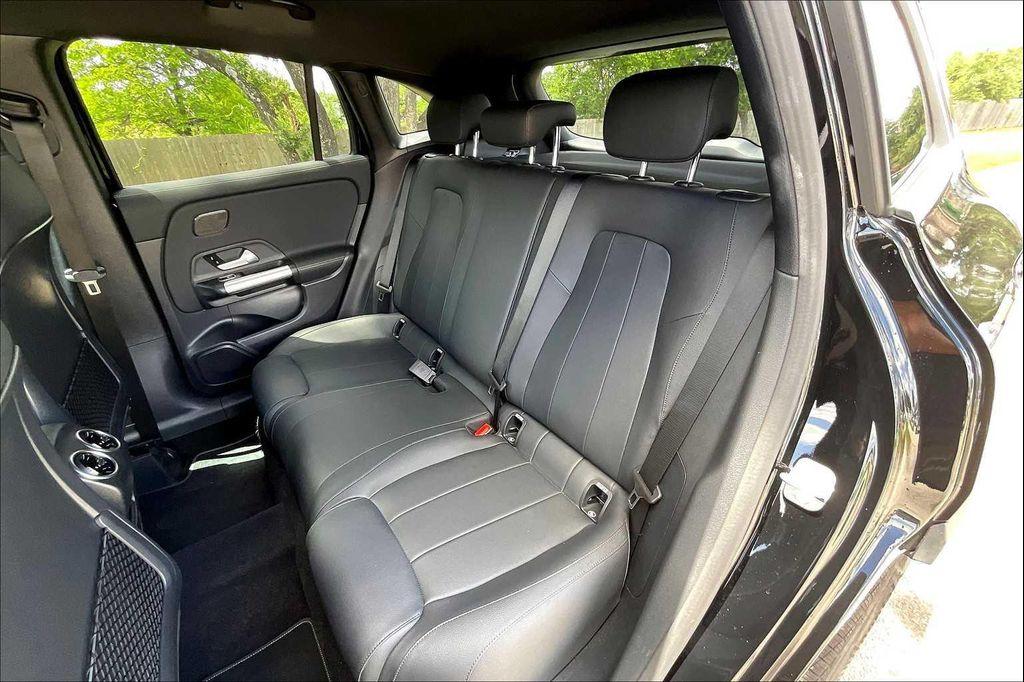 used 2025 Mercedes-Benz GLA 250 car, priced at $35,114