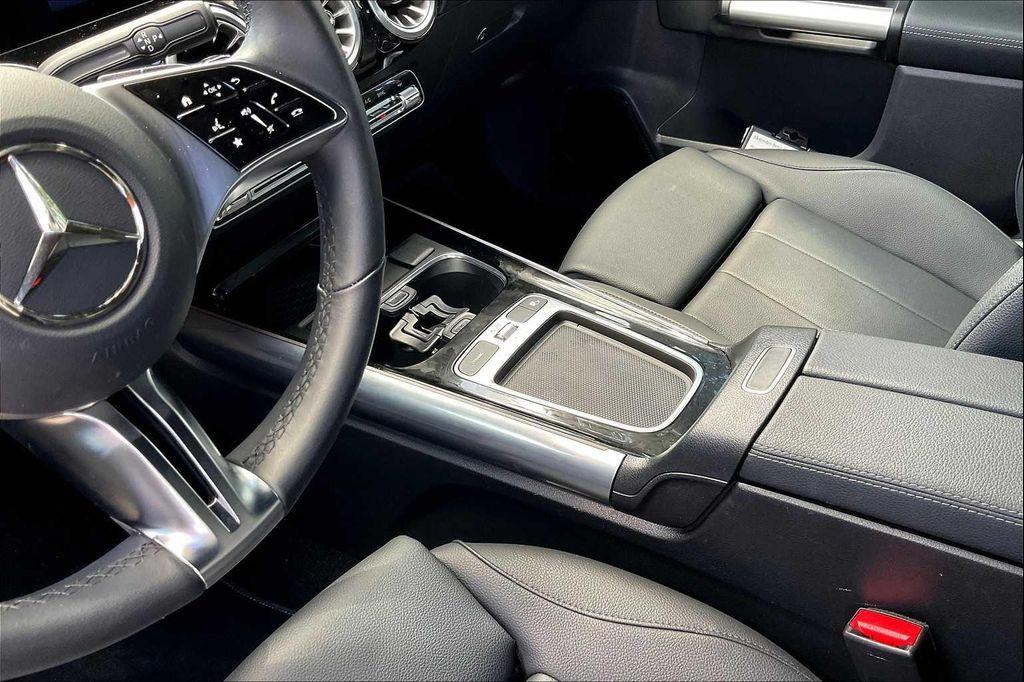 used 2025 Mercedes-Benz GLA 250 car, priced at $35,114