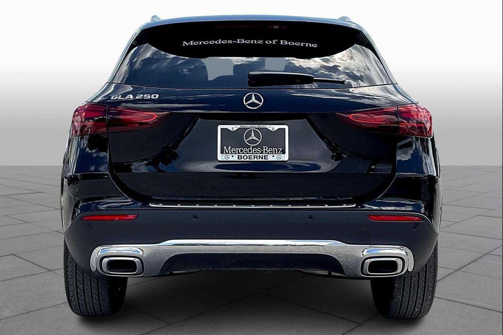 used 2025 Mercedes-Benz GLA 250 car, priced at $35,114