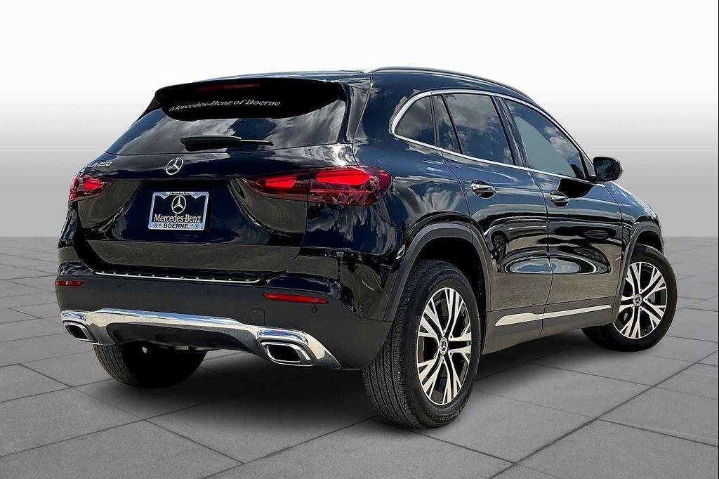 used 2025 Mercedes-Benz GLA 250 car, priced at $35,114