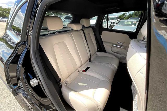 used 2025 Mercedes-Benz GLA 250 car, priced at $37,887