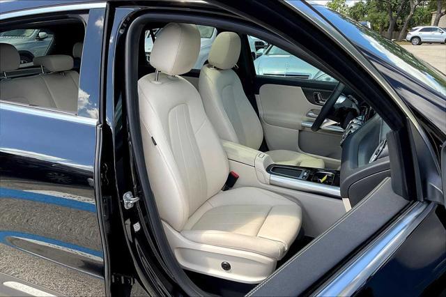 used 2025 Mercedes-Benz GLA 250 car, priced at $37,887