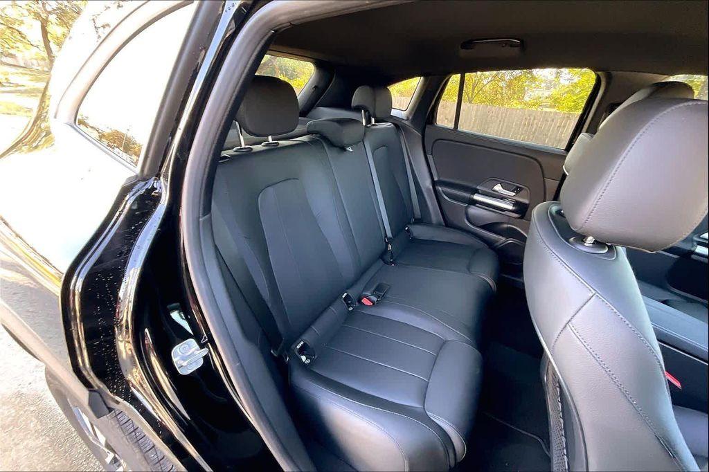 used 2025 Mercedes-Benz GLA 250 car, priced at $35,333