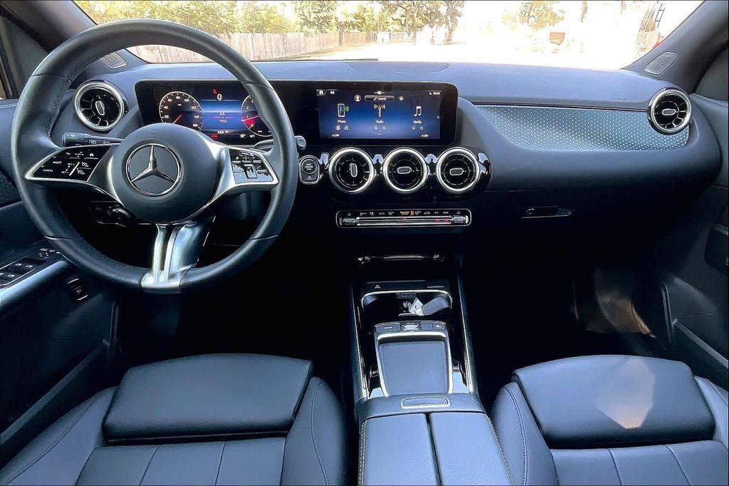 used 2025 Mercedes-Benz GLA 250 car, priced at $35,333