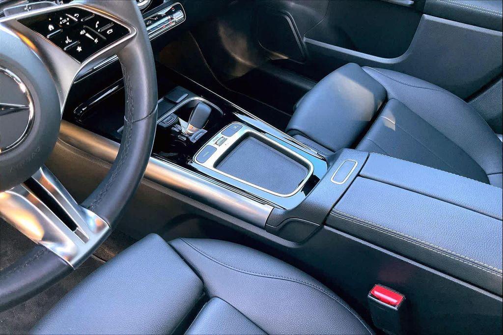 used 2025 Mercedes-Benz GLA 250 car, priced at $35,333