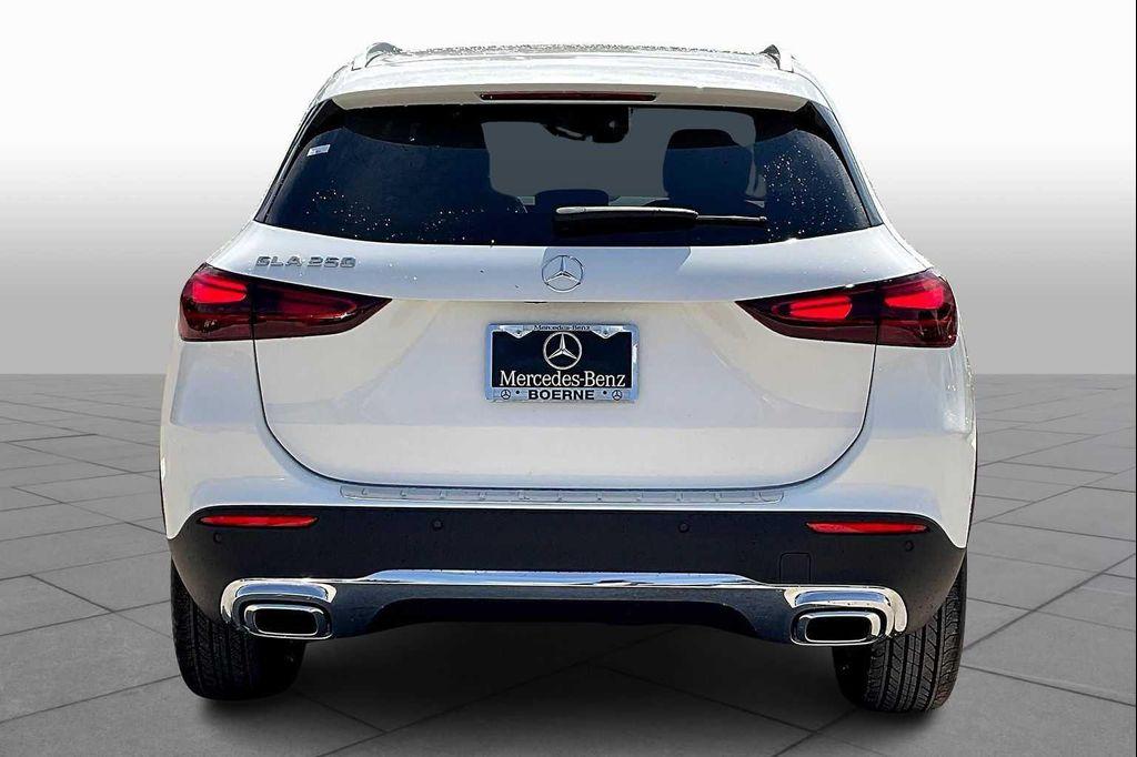new 2025 Mercedes-Benz GLA 250 car, priced at $47,845