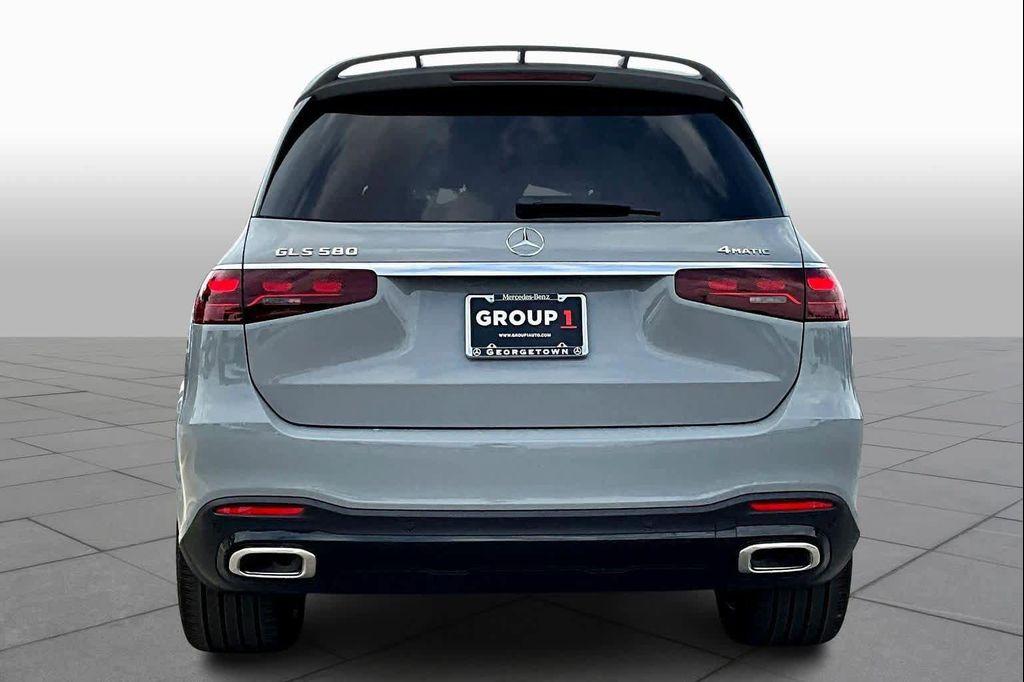 new 2026 Mercedes-Benz GLS 580 car, priced at $125,545