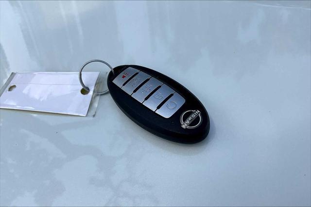 used 2022 Nissan Rogue car, priced at $24,887
