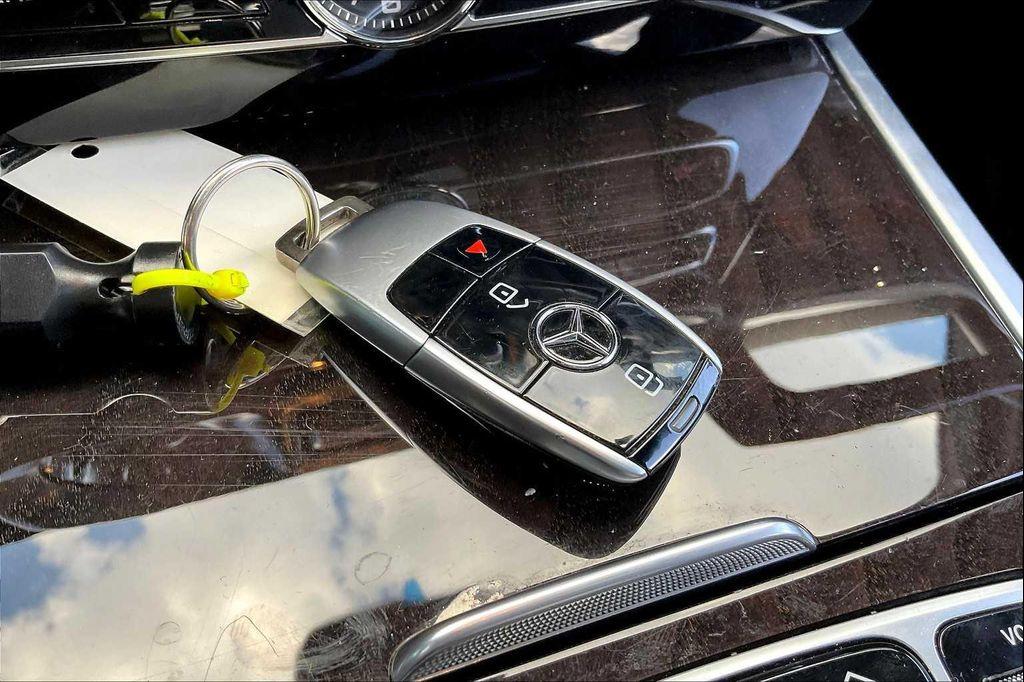 used 2021 Mercedes-Benz G-Class car, priced at $124,491