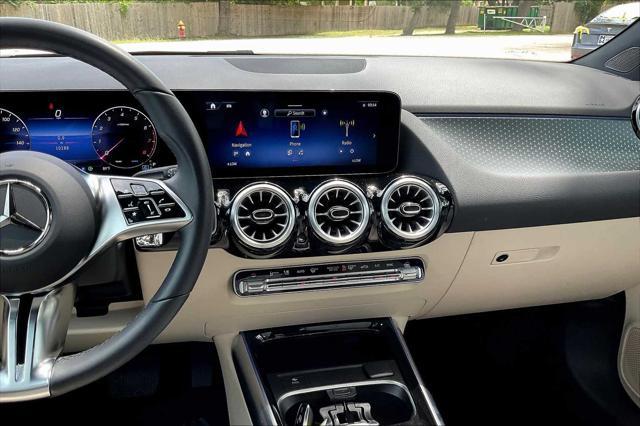 used 2025 Mercedes-Benz GLA 250 car, priced at $38,561