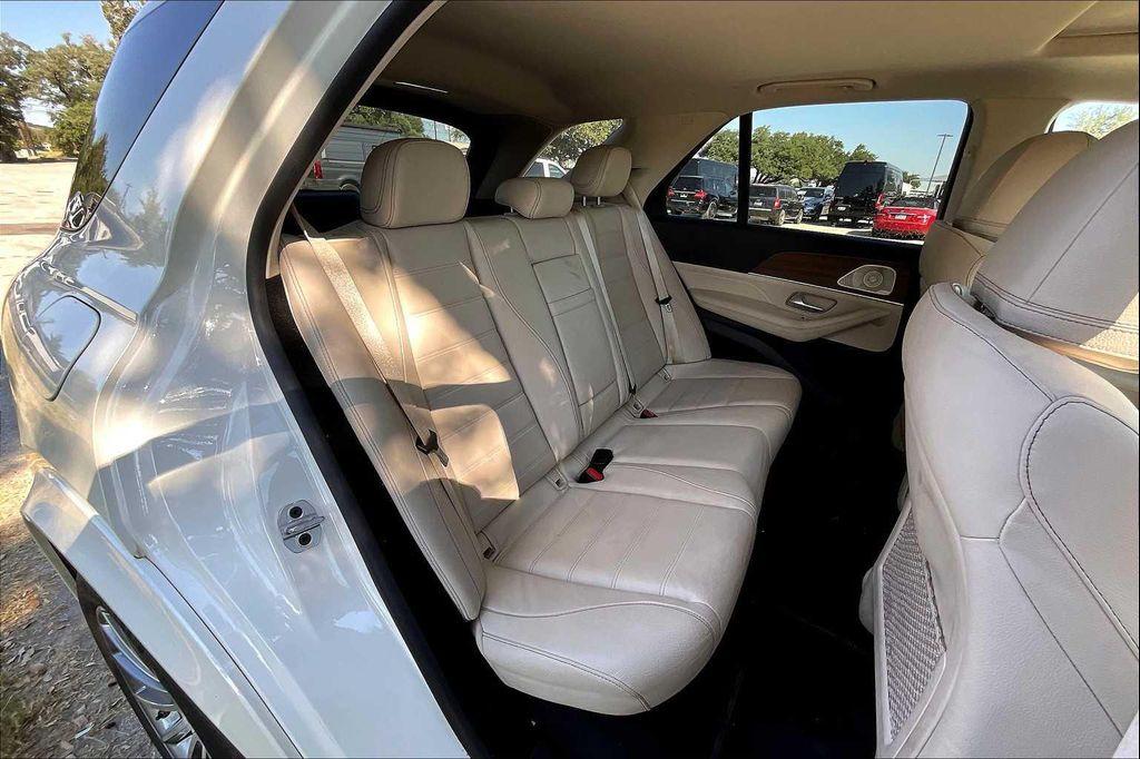 used 2022 Mercedes-Benz GLE 350 car, priced at $35,555