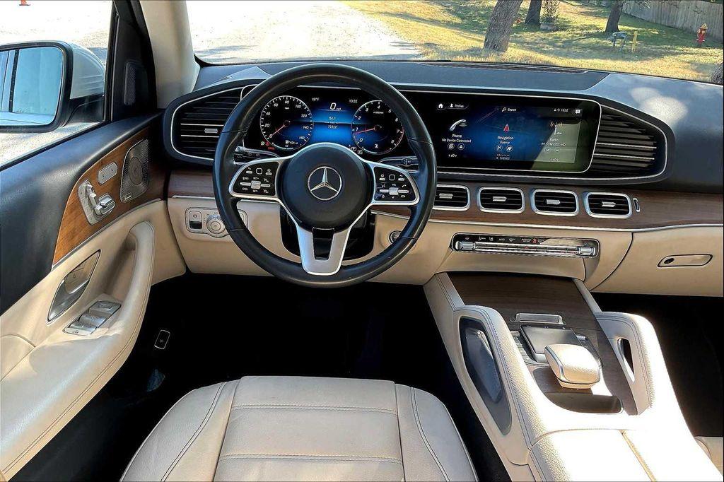 used 2022 Mercedes-Benz GLE 350 car, priced at $35,555