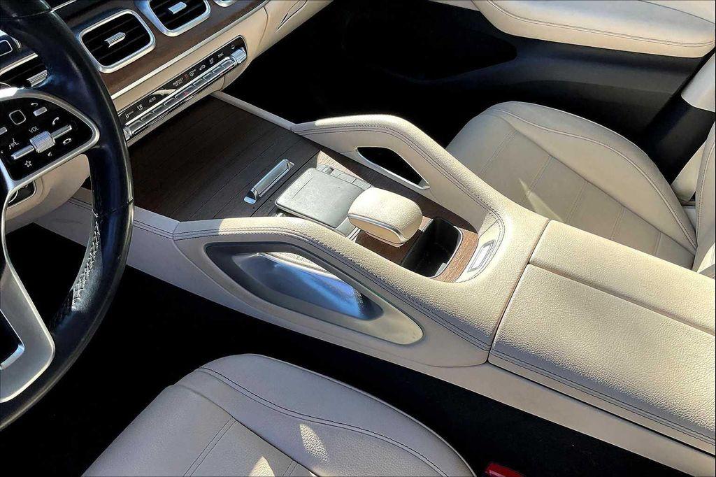 used 2022 Mercedes-Benz GLE 350 car, priced at $35,555