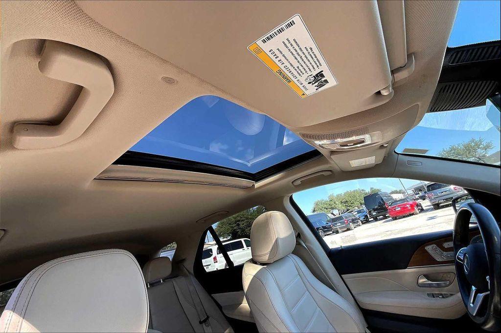 used 2022 Mercedes-Benz GLE 350 car, priced at $35,555