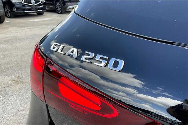 new 2025 Mercedes-Benz GLA 250 car, priced at $45,845