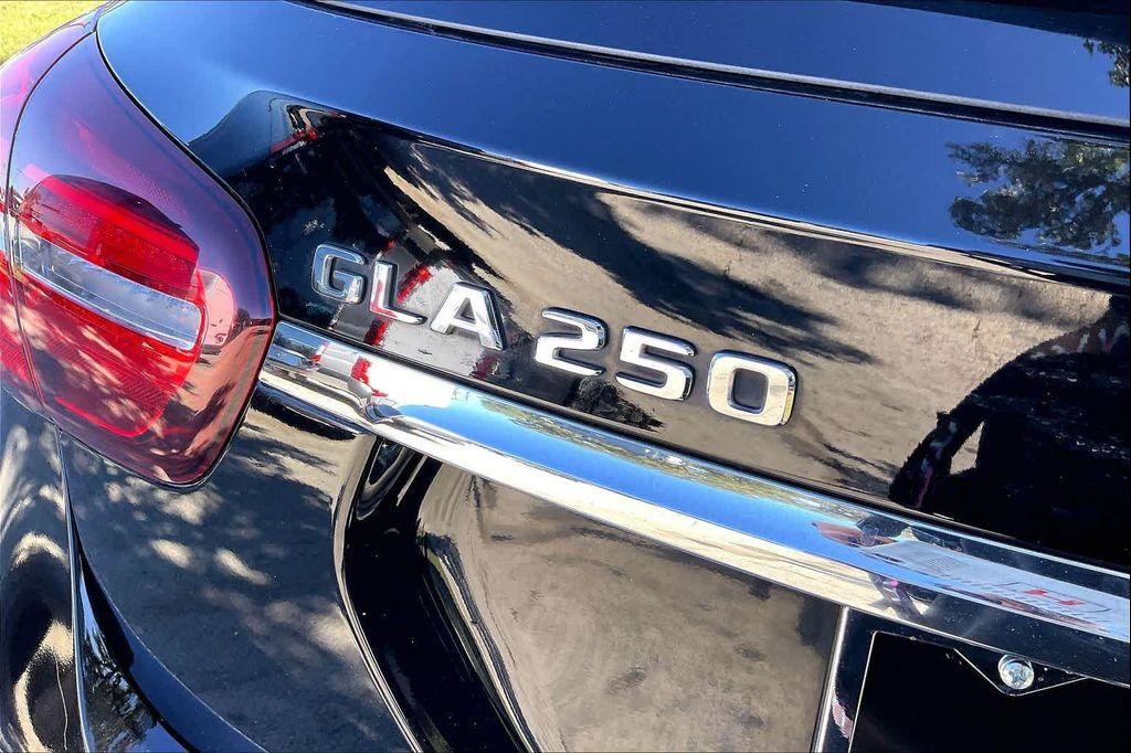 used 2018 Mercedes-Benz GLA 250 car, priced at $15,965