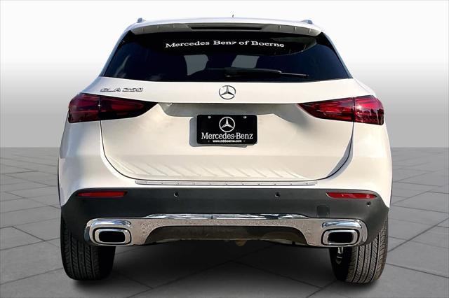 used 2025 Mercedes-Benz GLA 250 car, priced at $38,692