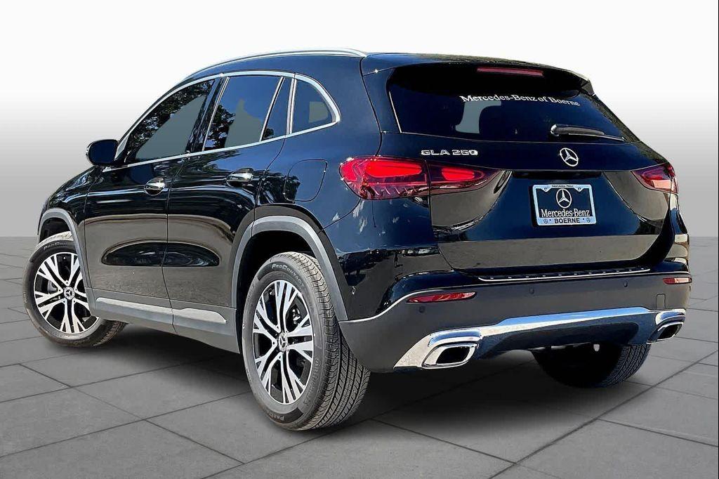 used 2025 Mercedes-Benz GLA 250 car, priced at $36,557