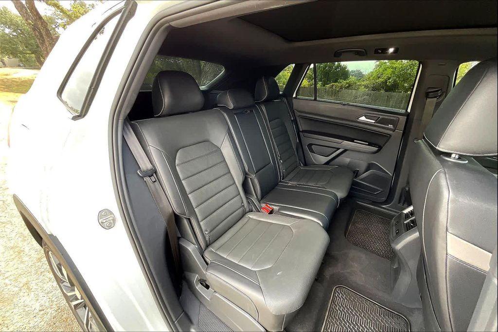 used 2020 Volkswagen Atlas Cross Sport car, priced at $25,157