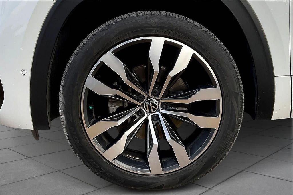 used 2020 Volkswagen Atlas Cross Sport car, priced at $25,157