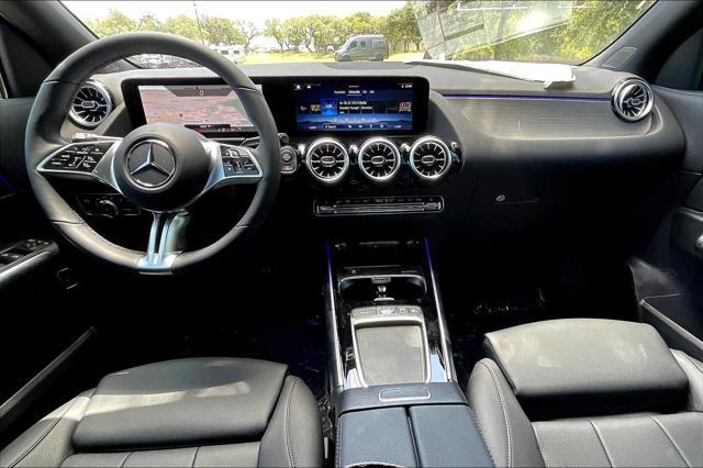 new 2025 Mercedes-Benz GLA 250 car, priced at $51,055