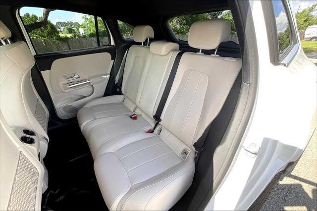 used 2025 Mercedes-Benz GLA 250 car, priced at $36,555