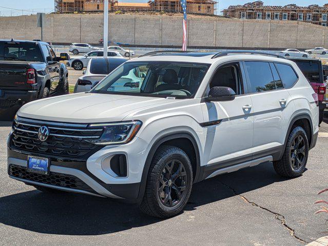 new 2024 Volkswagen Atlas car, priced at $52,302