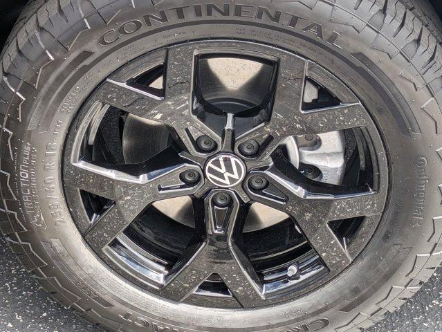 new 2024 Volkswagen Atlas car, priced at $48,627