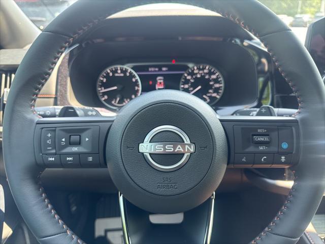 new 2025 Nissan Pathfinder car, priced at $43,967