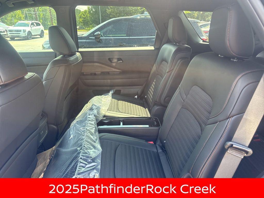 new 2025 Nissan Pathfinder car, priced at $38,967