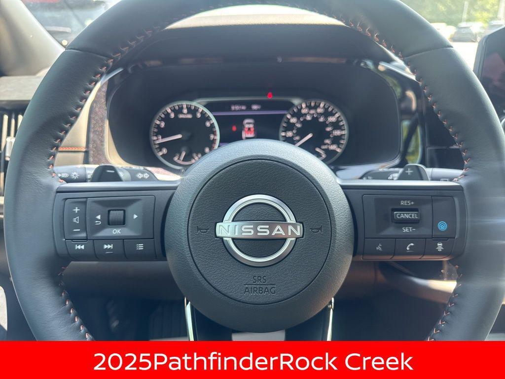 new 2025 Nissan Pathfinder car, priced at $38,967