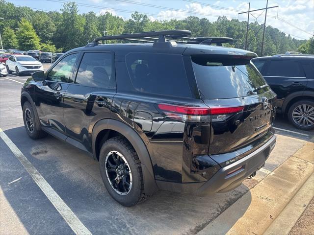 new 2025 Nissan Pathfinder car, priced at $43,967